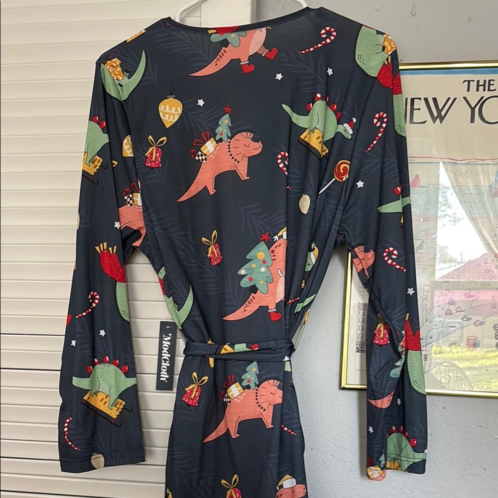 Dinosaur Print Robe with Belt - Picture 2 of 5